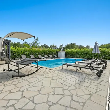 Lanab - Private Pool - By Istrabook Βίλα Veligolji